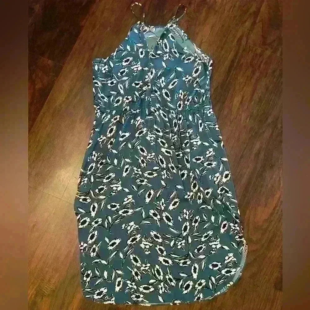 Ann Taylor LOFT | Green White Flowerbed Halter Midi Summer Dress | Size M